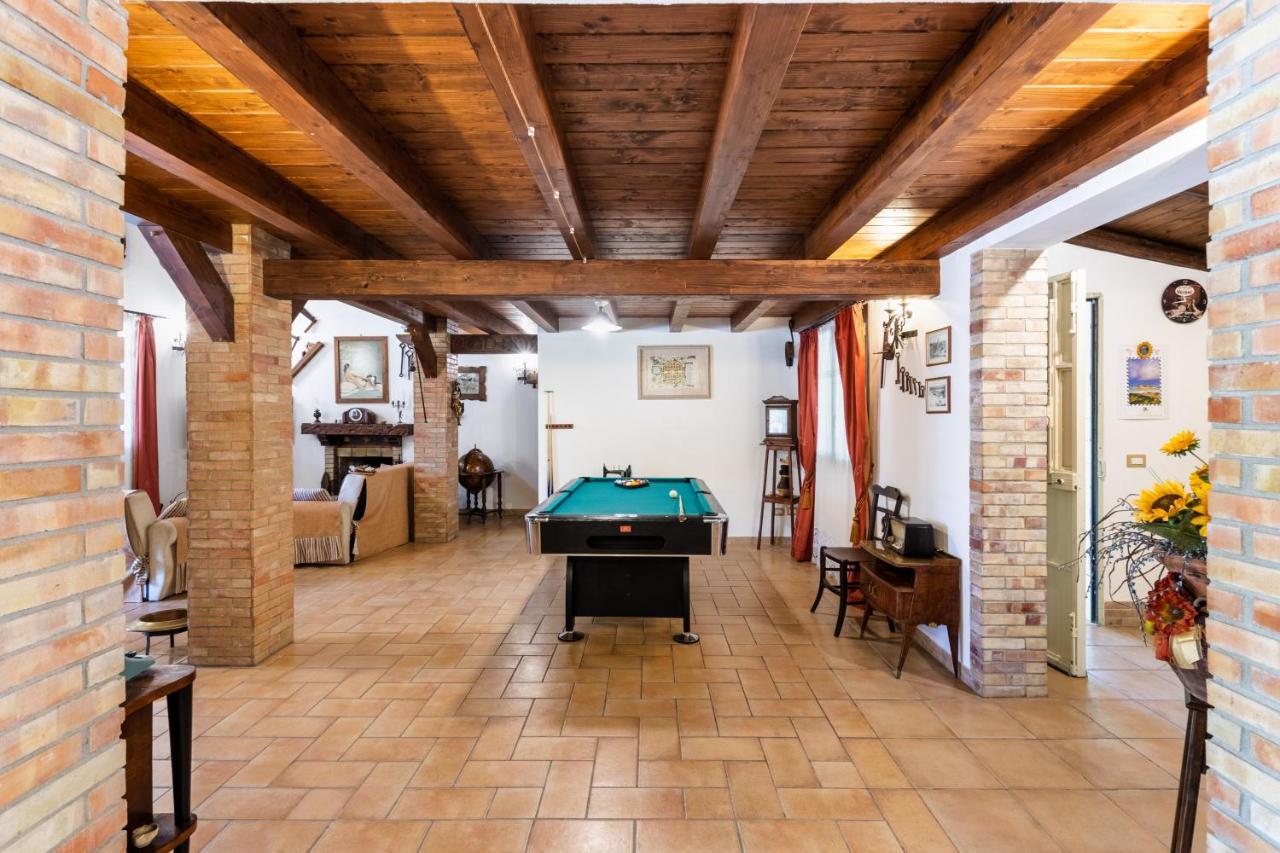 Villa Suq With Pool, Parking & Wifi ノート エクステリア 写真